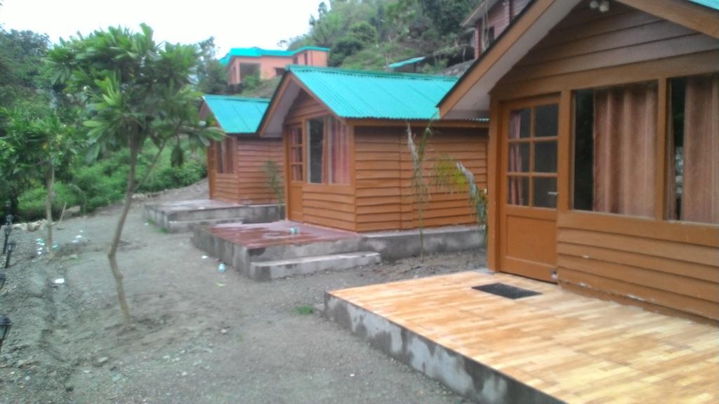 Junglee Resort Rajaji National Park Rishikesh Ruang foto